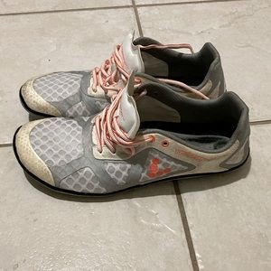 Vivo Barefoot Mens 10.5 shoes